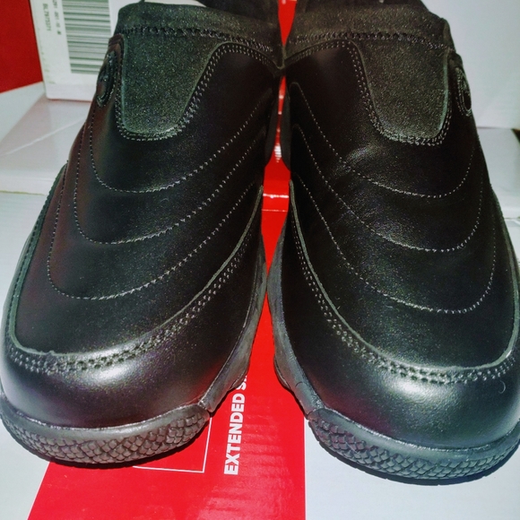 NWT PROPET WASH N WEAR SLIP ON SHOE M SZ 10 BLACK - Picture 2 of 8